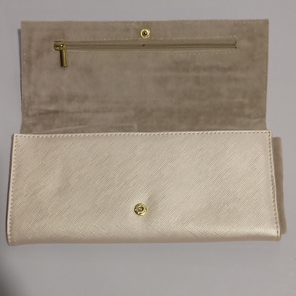 Katie Loxton Cream Wallet‎ - Picture 6 of 7